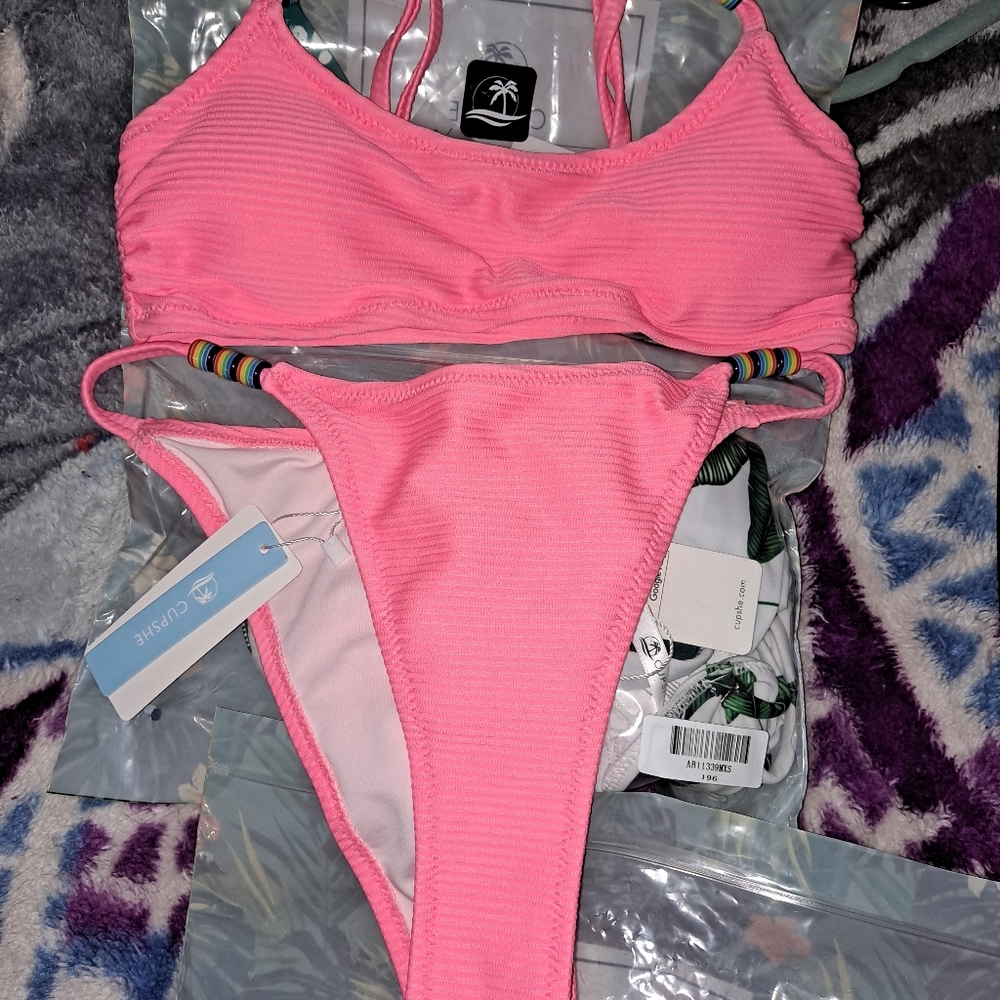 Cupshe bikini - Picture 2 of 2